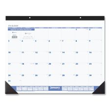 AT-A-GLANCE Desk Pad, 22 x 17, White Sheets, Black Binding, Black Corners, 12-Month (Jan to Dec): 2026