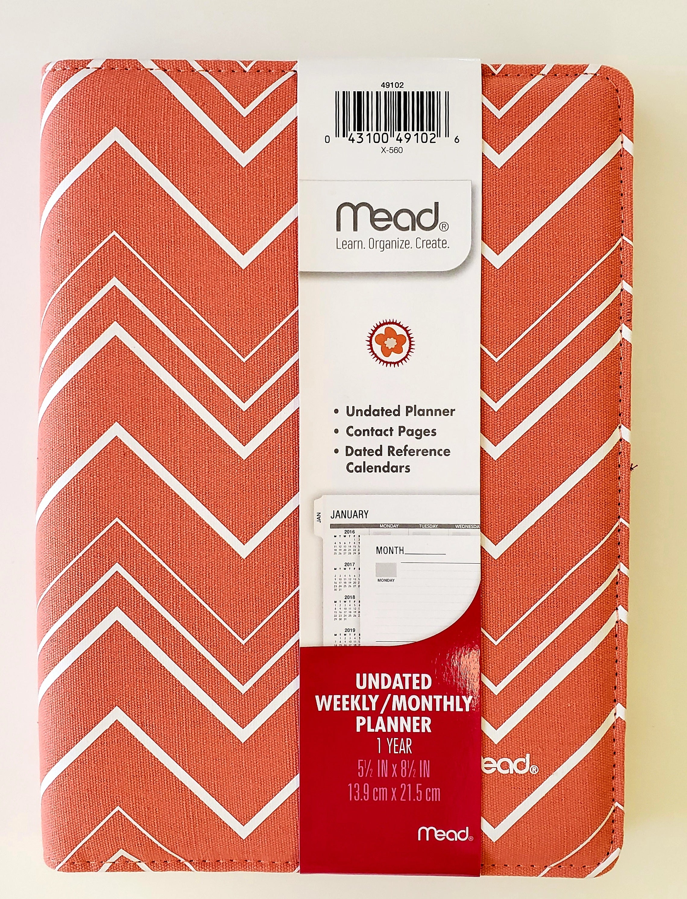 Mead Undated Weekly / Monthly Planner, 1 Year, 8.5" x 5.5" (49102)Salmon