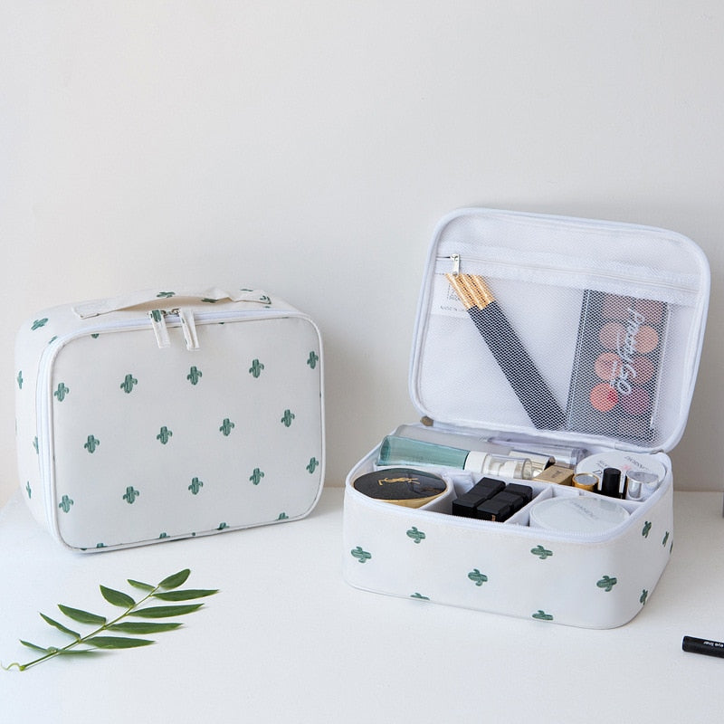 Travel Cosmetic Storage Bag Women's Toiletry Wash Pouch Makeup Case OrganizerFlamingo